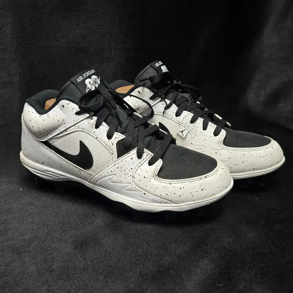 Nike Air Jordan Stadium 90' Retro Low 'Oreo' Baseball Cleats